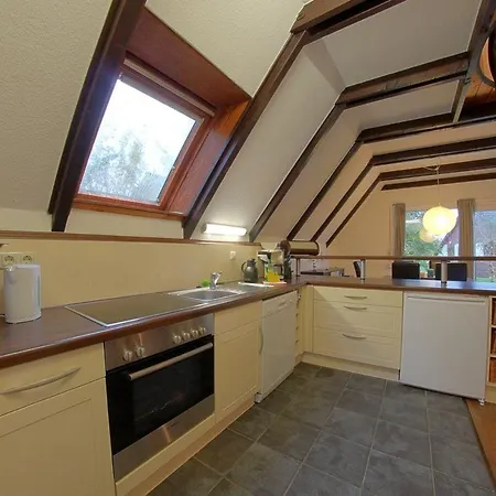 Holiday home Se Opi-huck-stroot 9 *